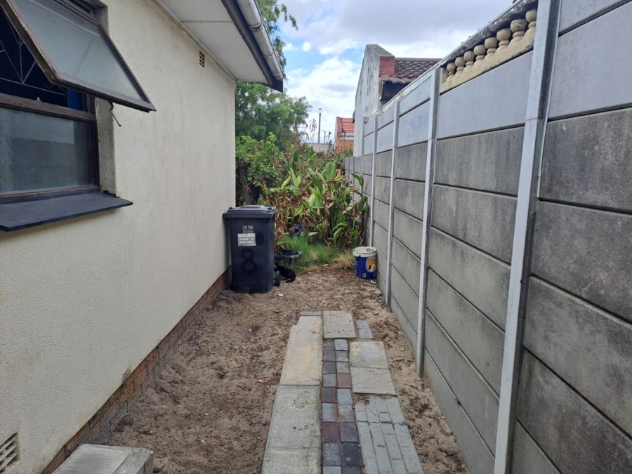 2 Bedroom Property for Sale in Heather Park Western Cape